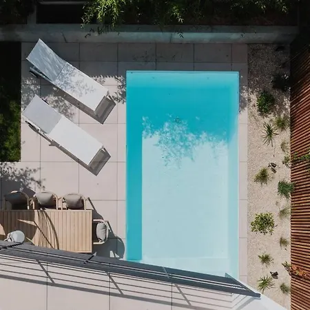 فيلة Cordouan Avec Piscine En Bord De رويا